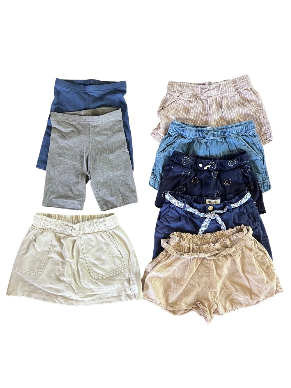 Girls Lot of Shorts (8)
